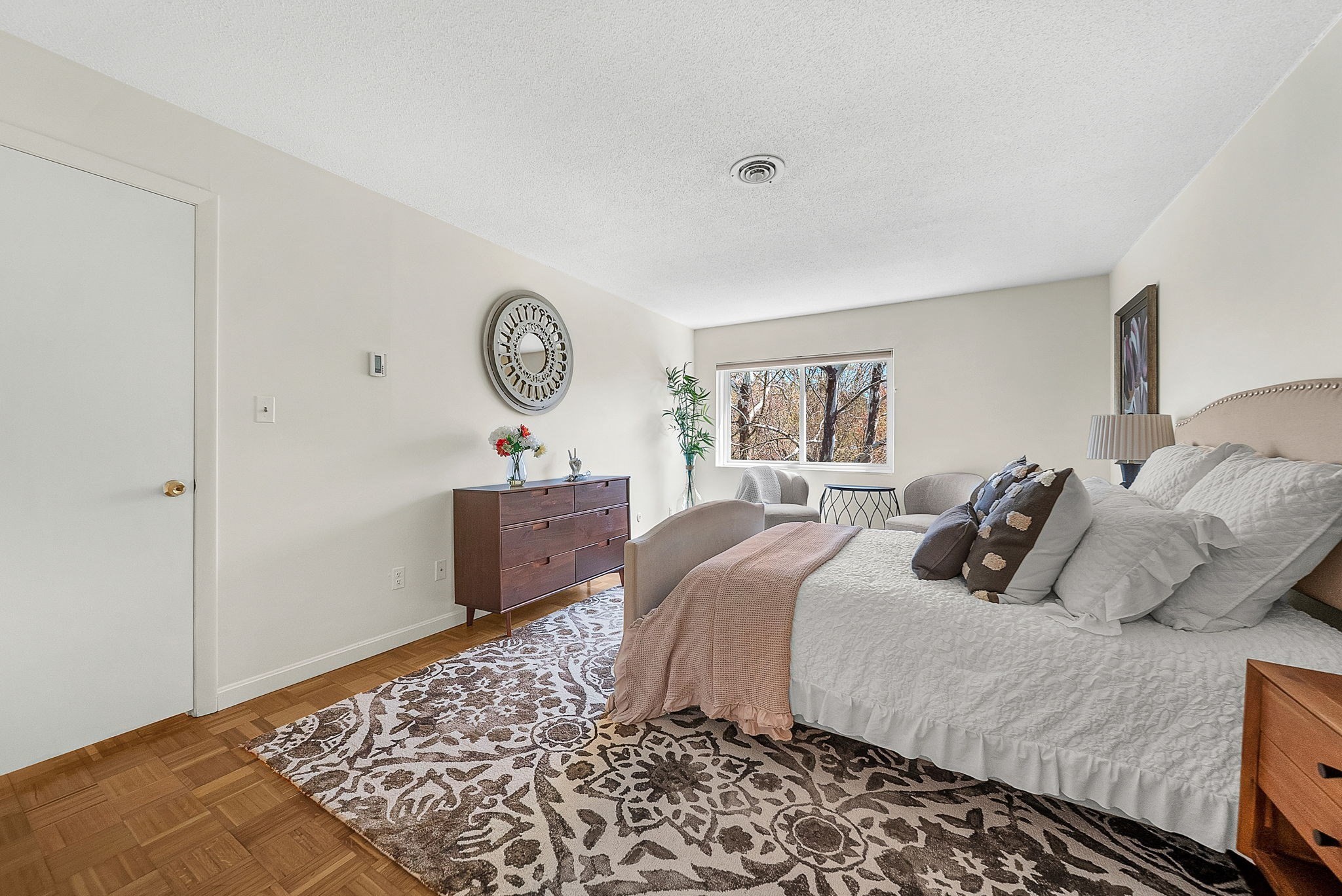 1210 Greendale Avenue # 338