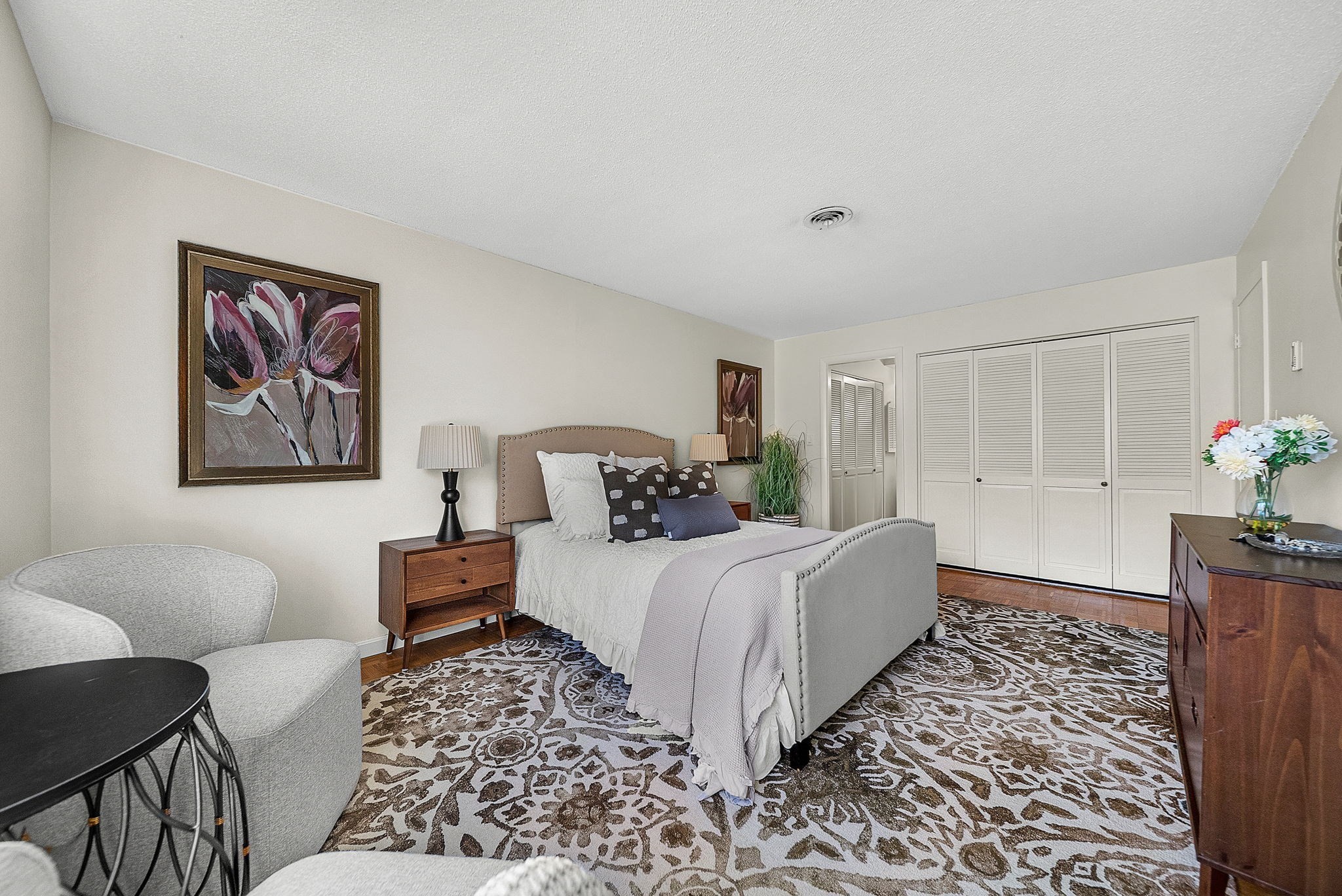 1210 Greendale Avenue # 338