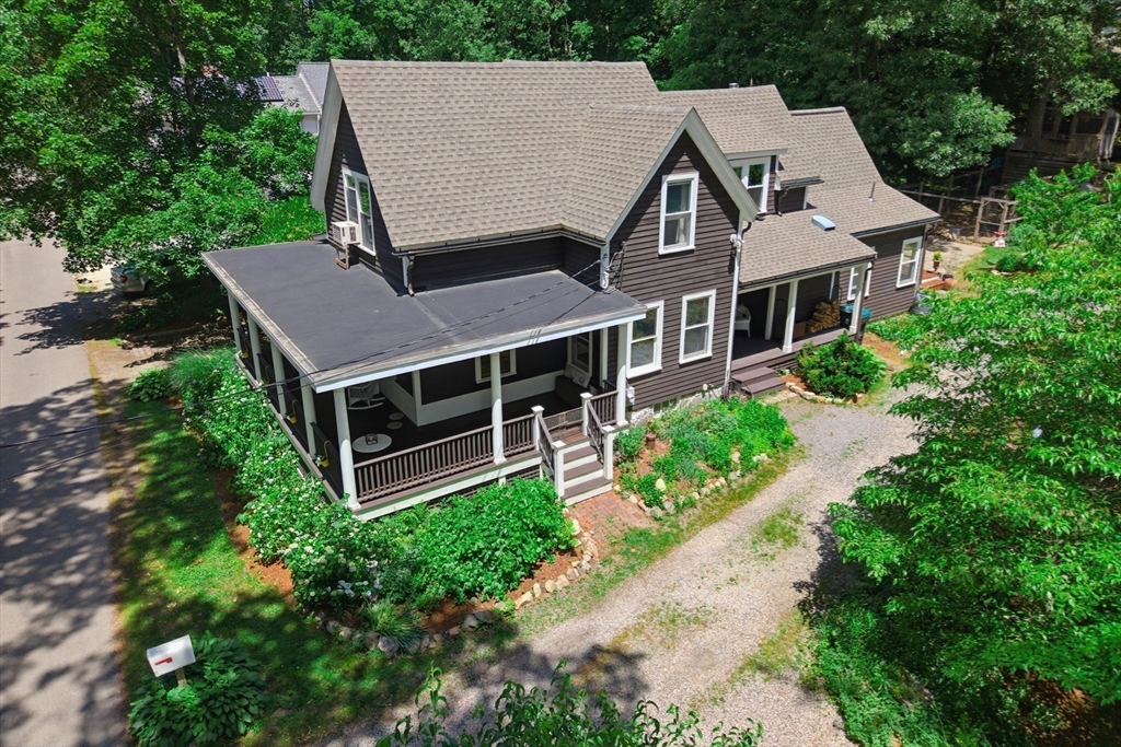 10 Rockland St