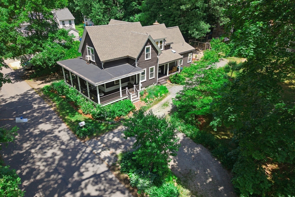 10 Rockland St