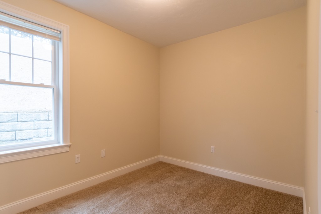 80 North Meadows Road # 105