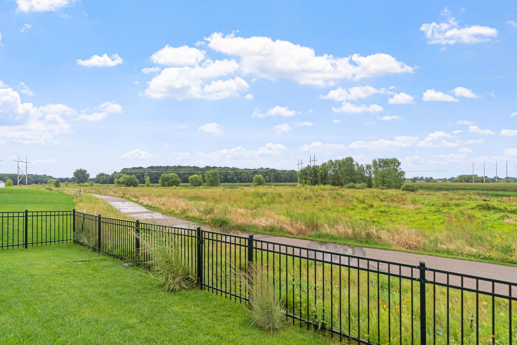 11215 Meadow View Lane