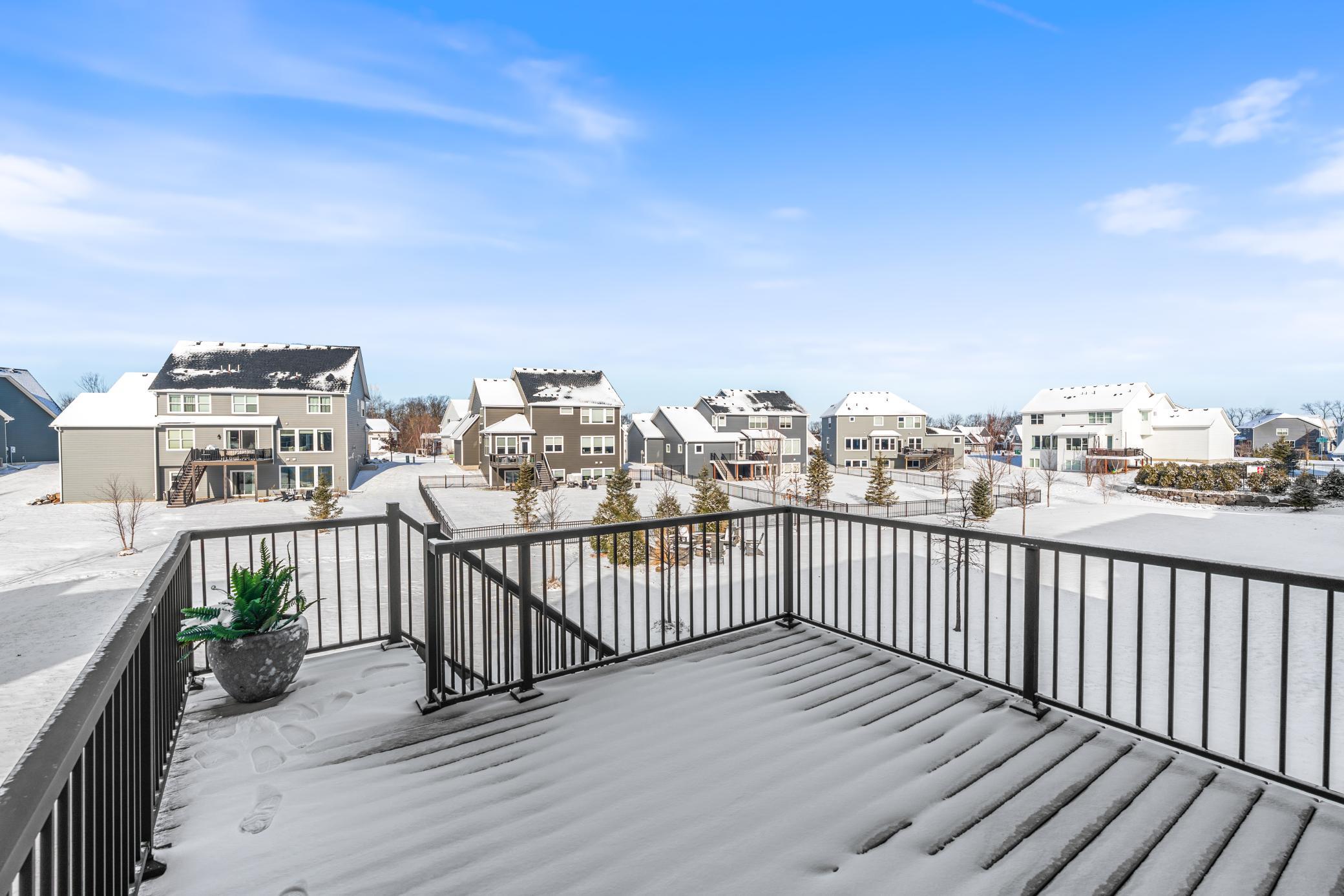 7529 Urbandale Lane N