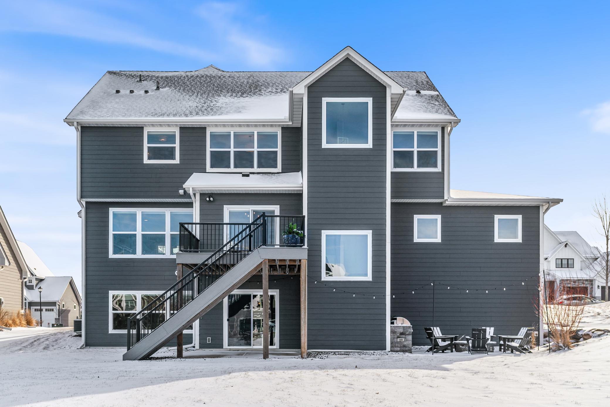 7529 Urbandale Lane N