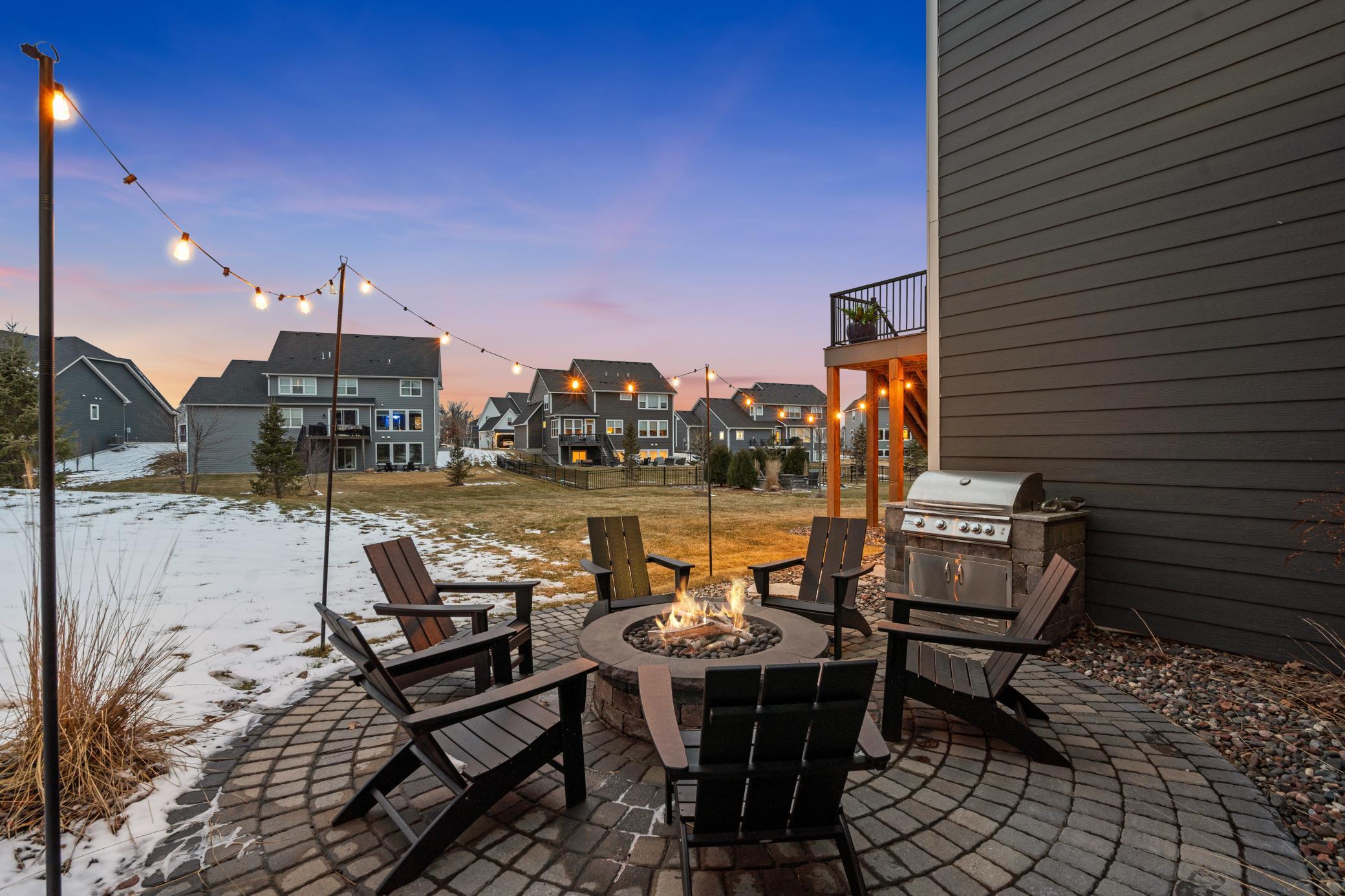 7529 Urbandale Lane N