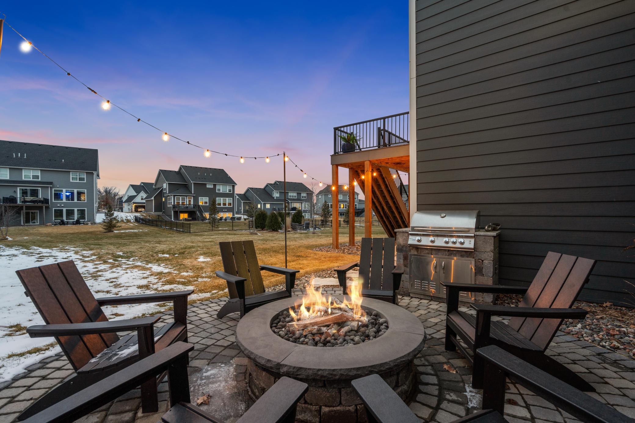 7529 Urbandale Lane N