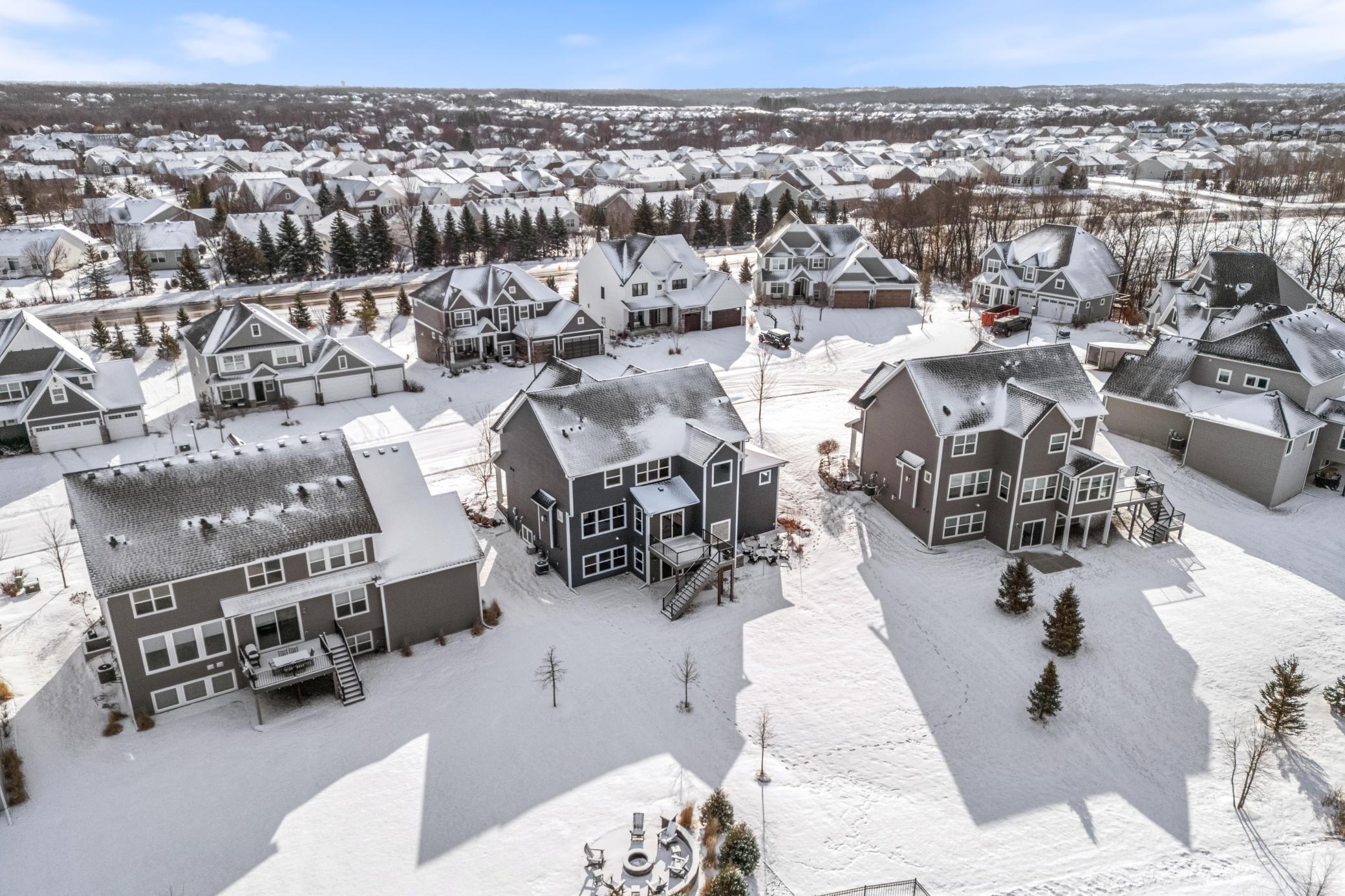 7529 Urbandale Lane N