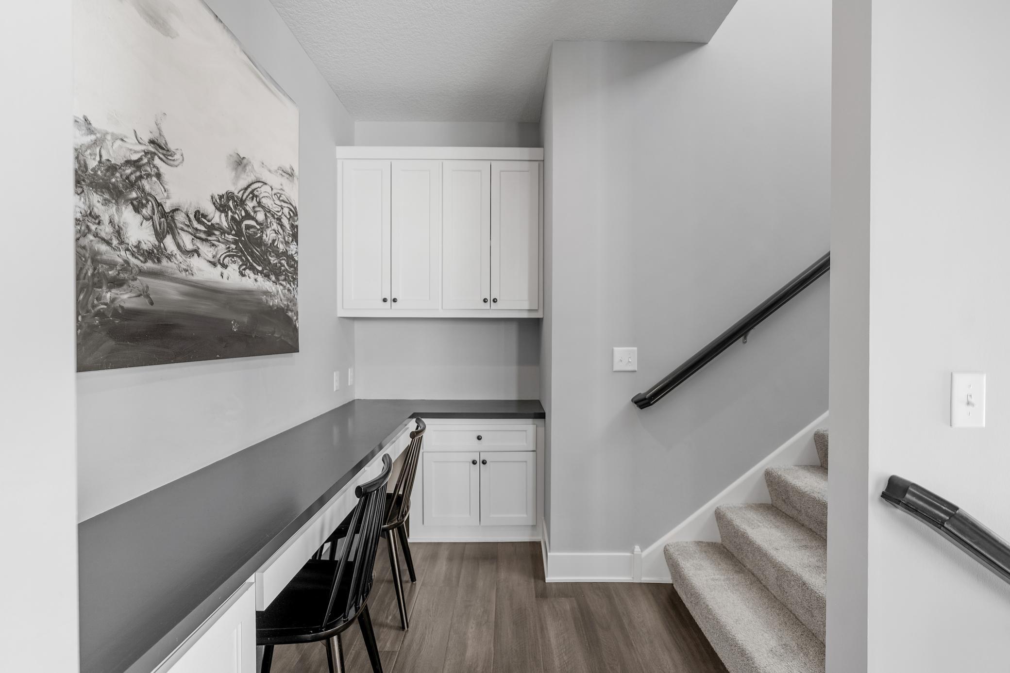 7529 Urbandale Lane N