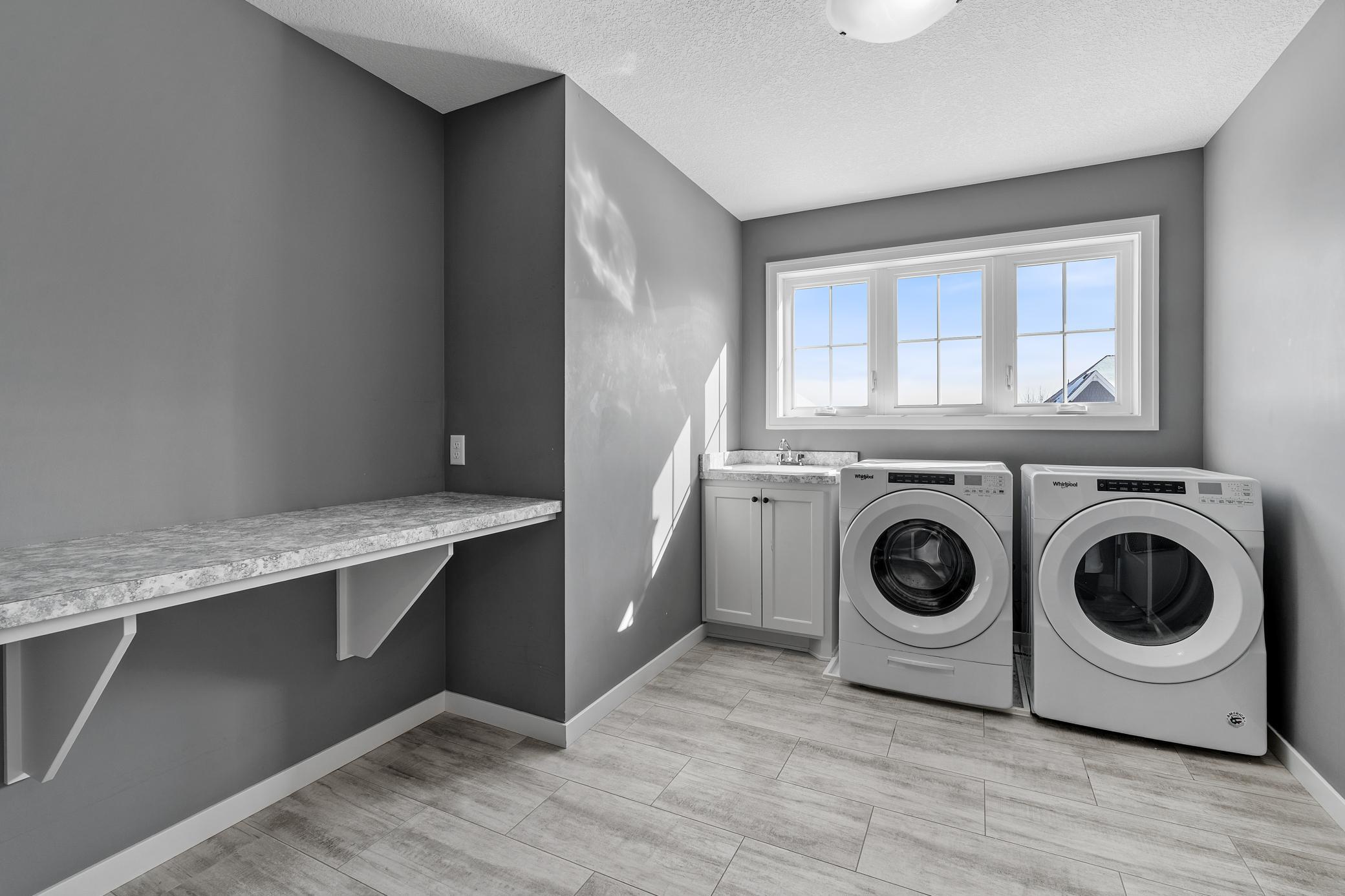 7529 Urbandale Lane N