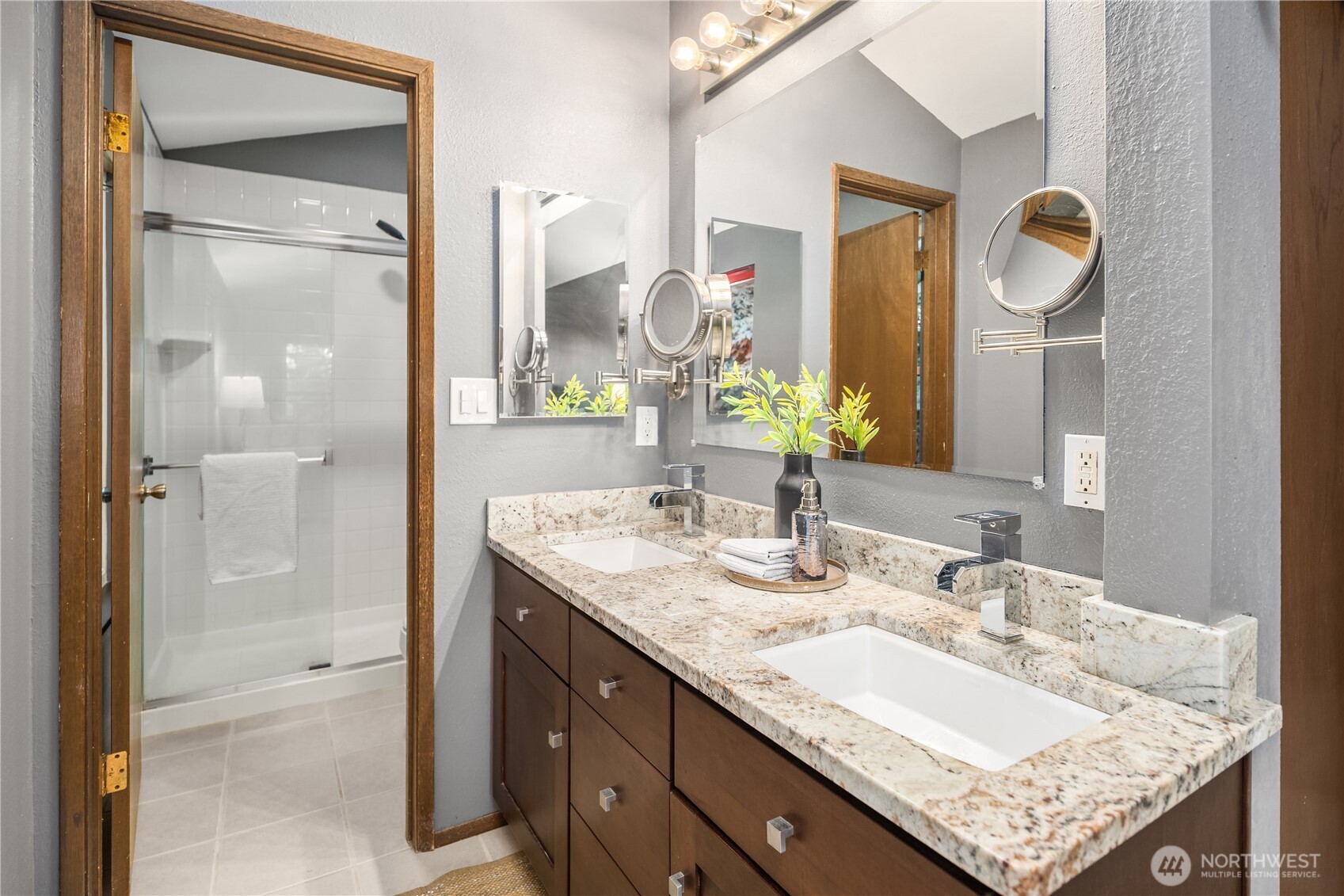 9411 NE 139th Street