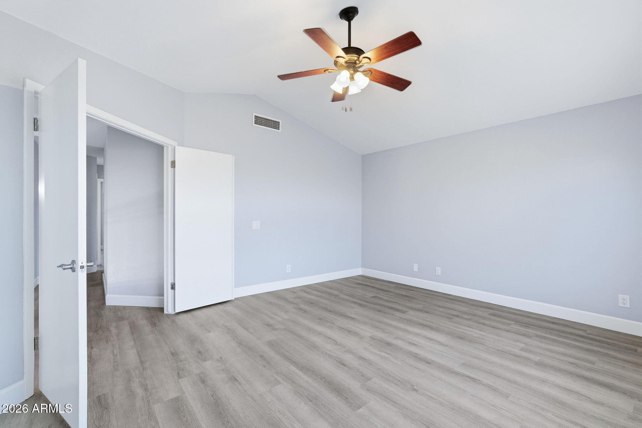 2336 N ROCA
