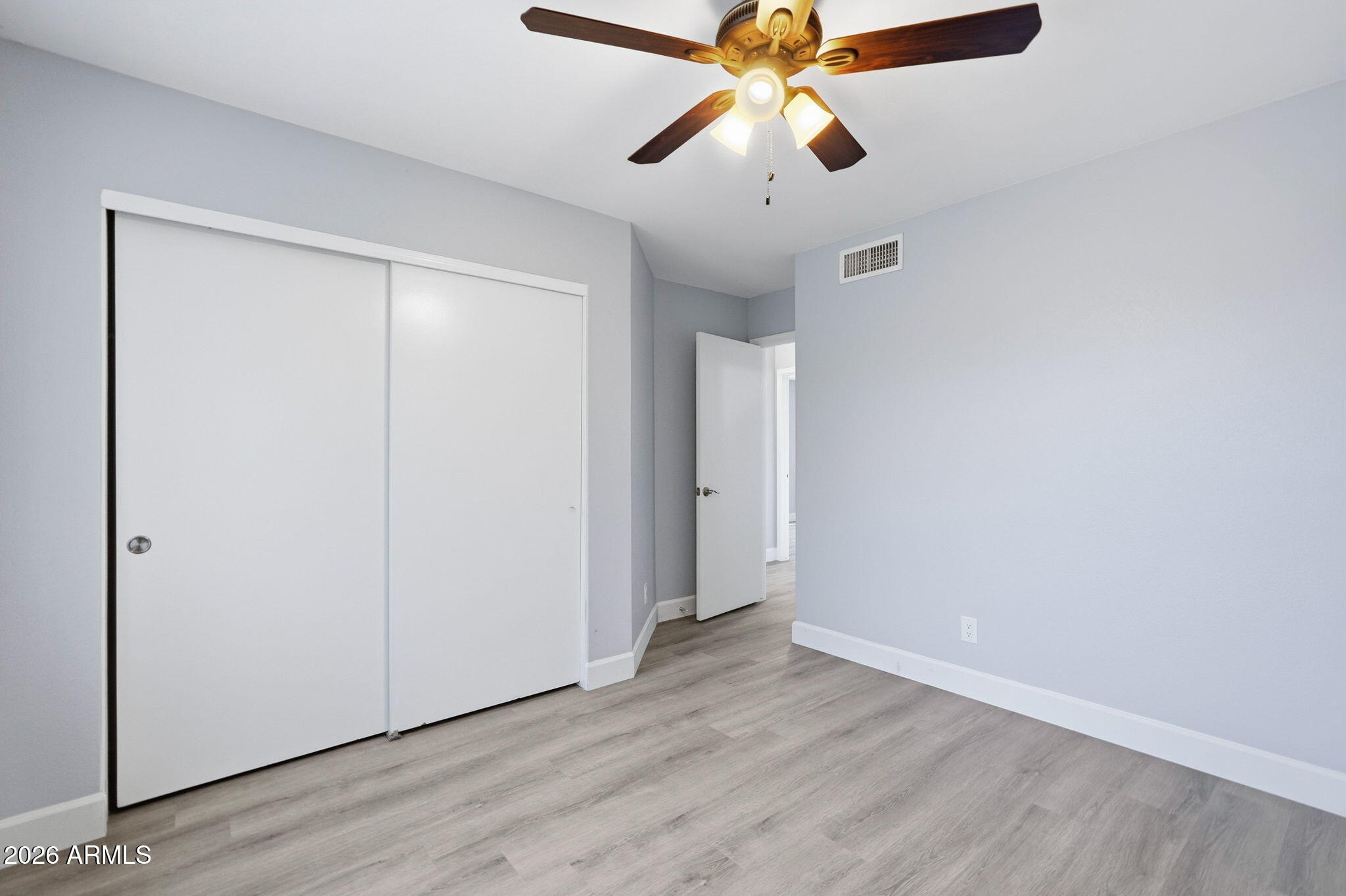 2336 N ROCA