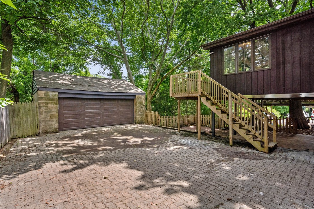 2505 Greensburg Pike