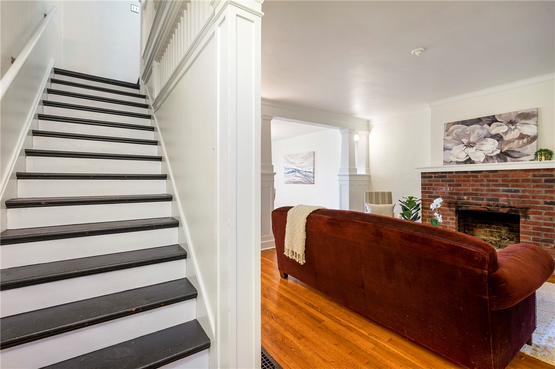 1620 Beechwood Blvd 5