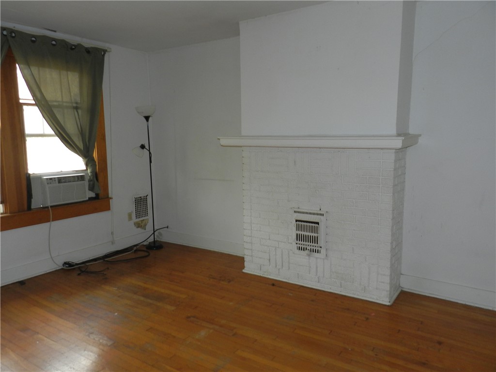 1620 Beechwood Blvd 2