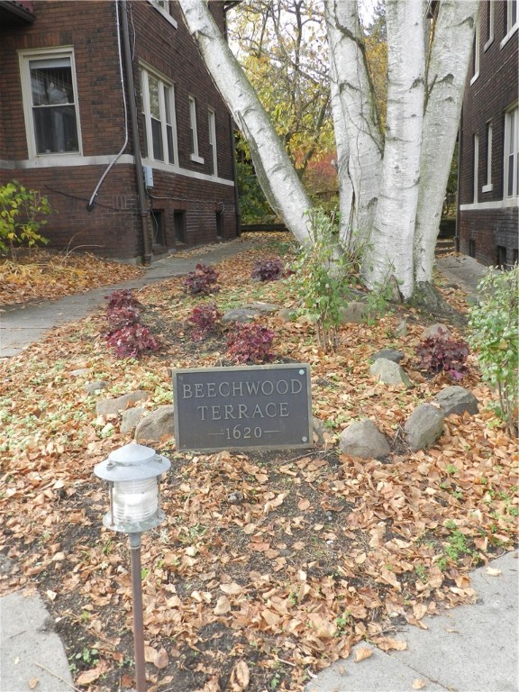 1620 Beechwood Blvd 2