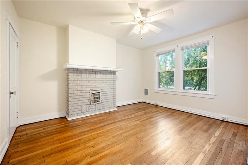 1620 Beechwood Blvd 5