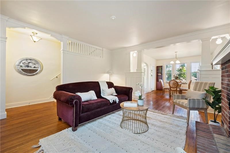 1620 Beechwood Blvd 5