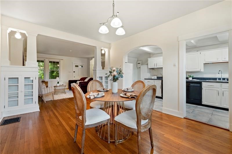 1620 Beechwood Blvd 5