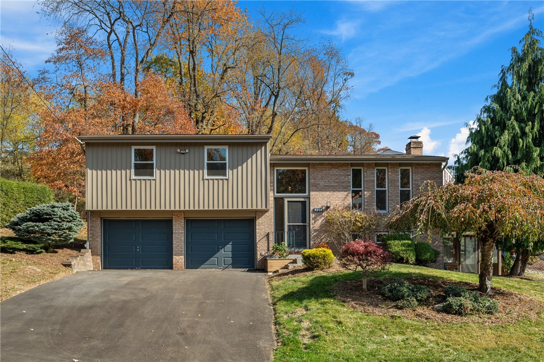 3200 Greenfield Rd