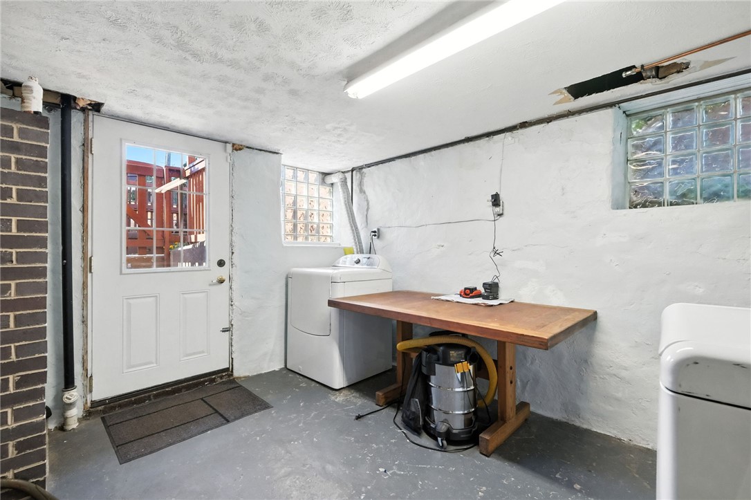 6 Soffel St