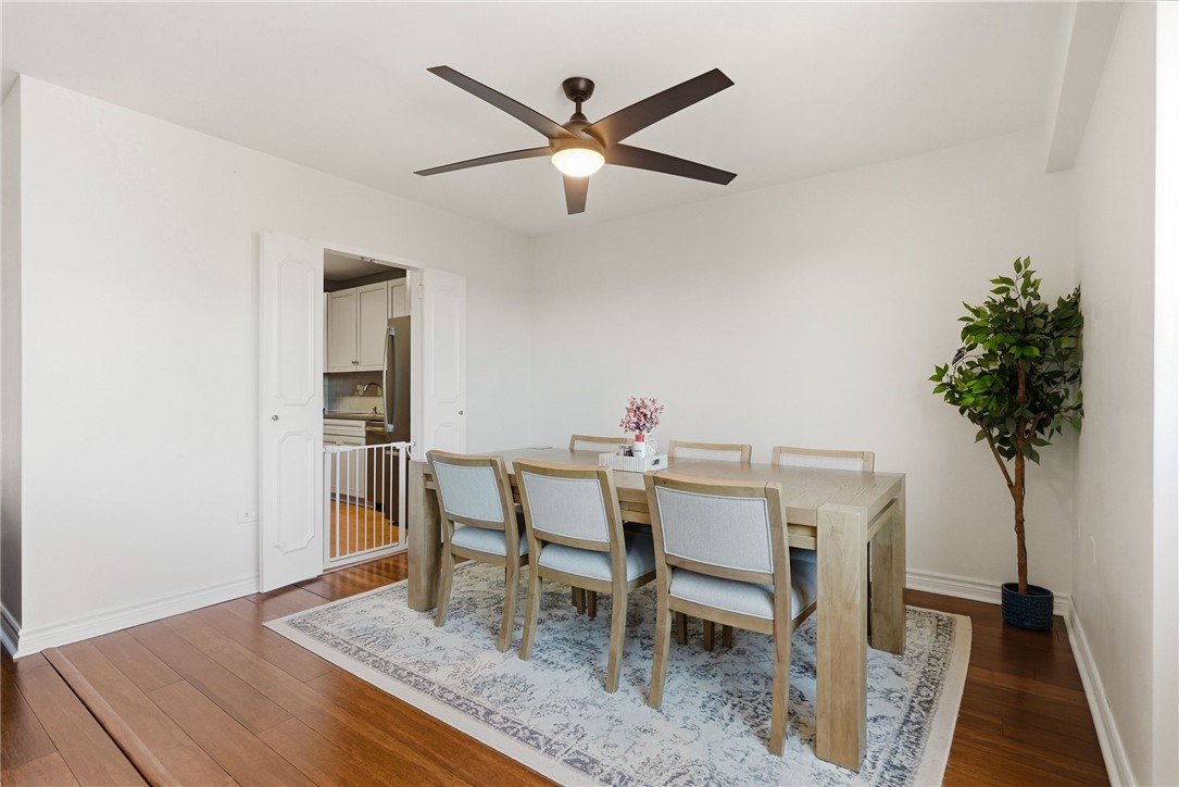 128 N Craig St 806