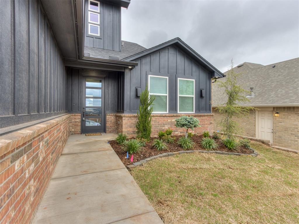 6125 Kinnick Drive