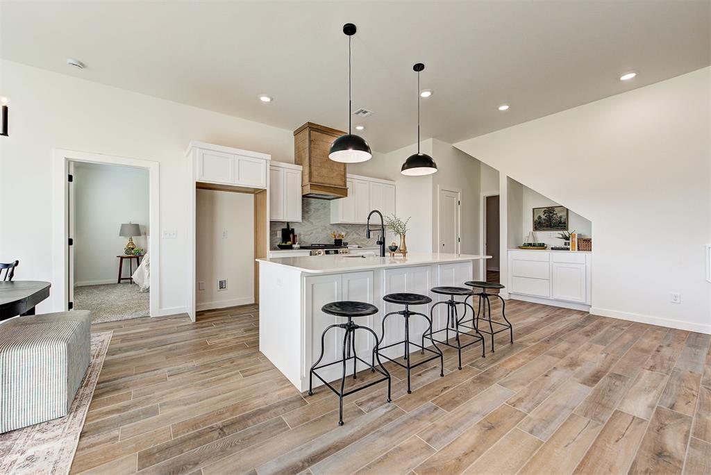 1128 Maverick Pass