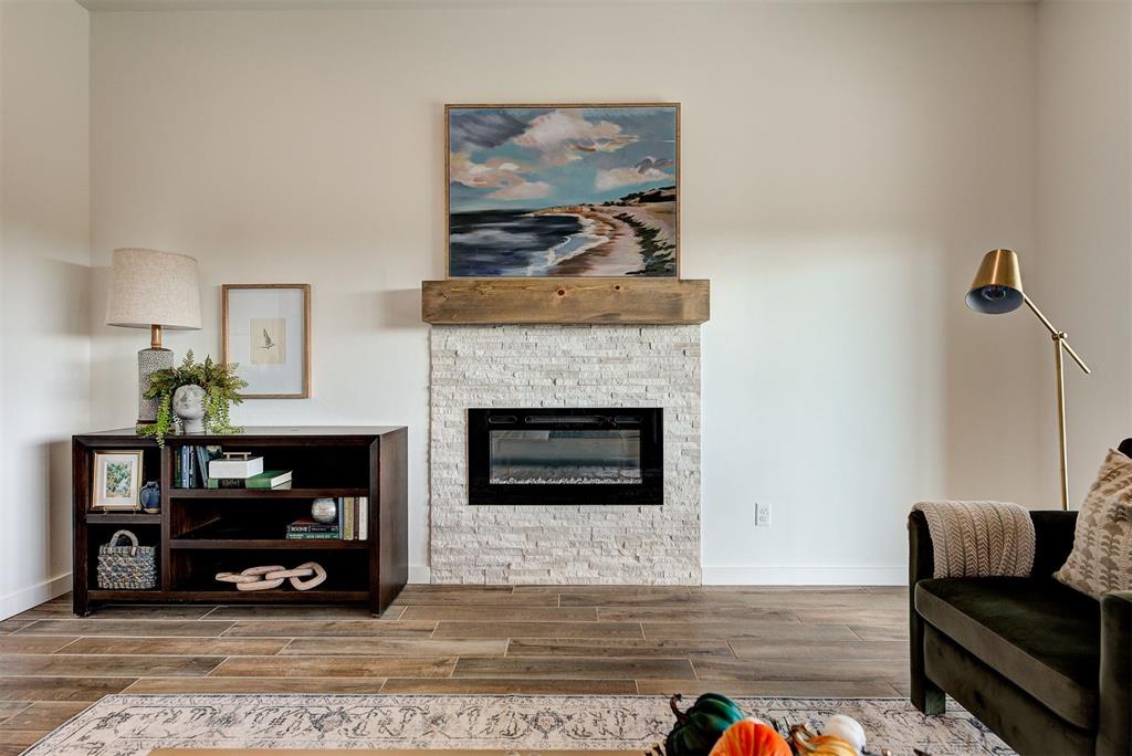 1128 Maverick Pass
