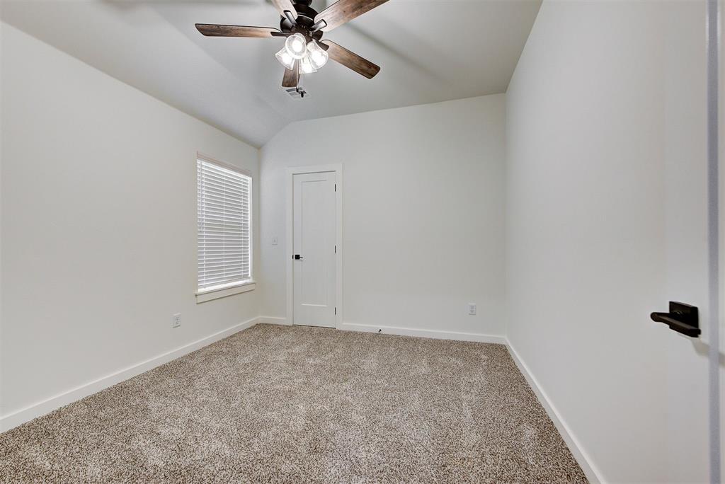 1128 Maverick Pass