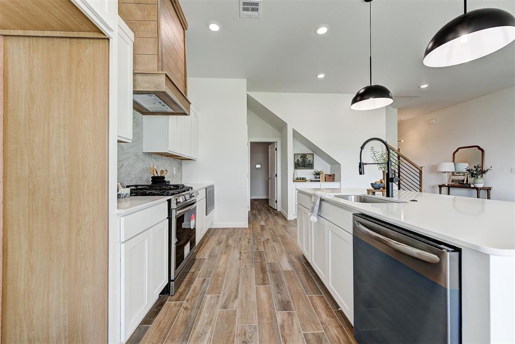 1128 Maverick Pass