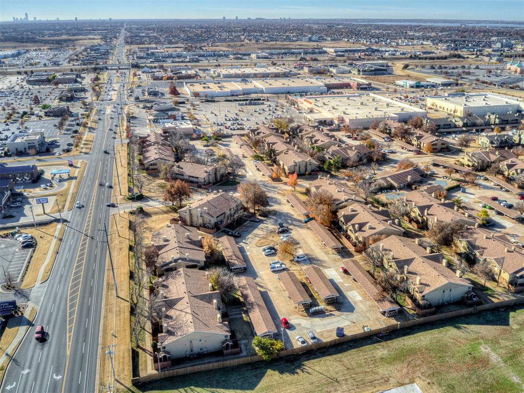 14319 N Pennsylvania Avenue Unit: 15E