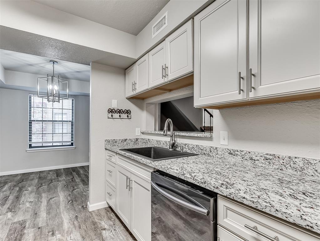 14319 N Pennsylvania Avenue Unit: 15E