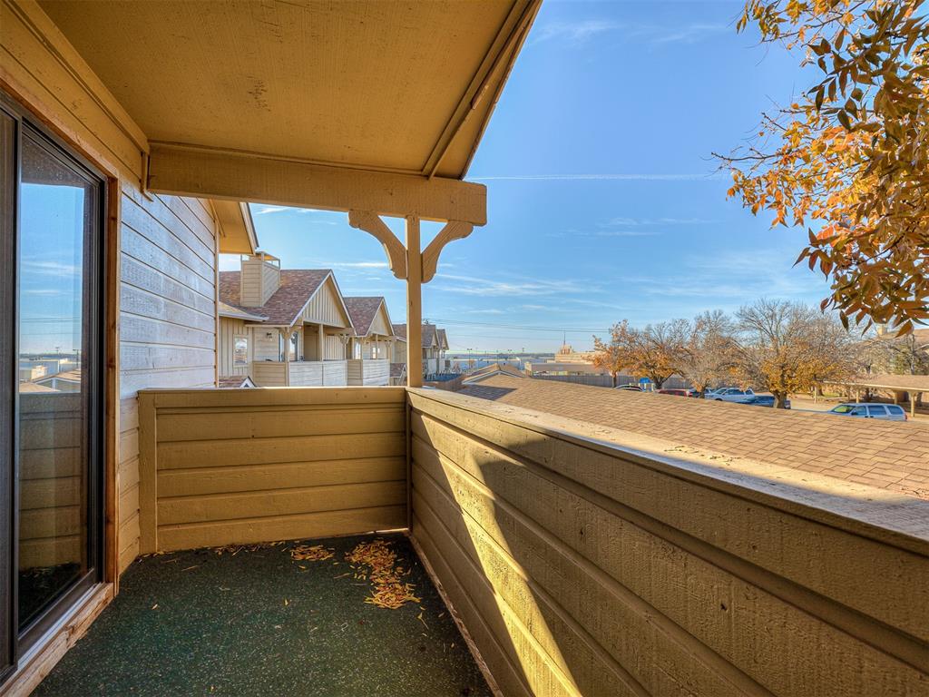 14319 N Pennsylvania Avenue Unit: 15E