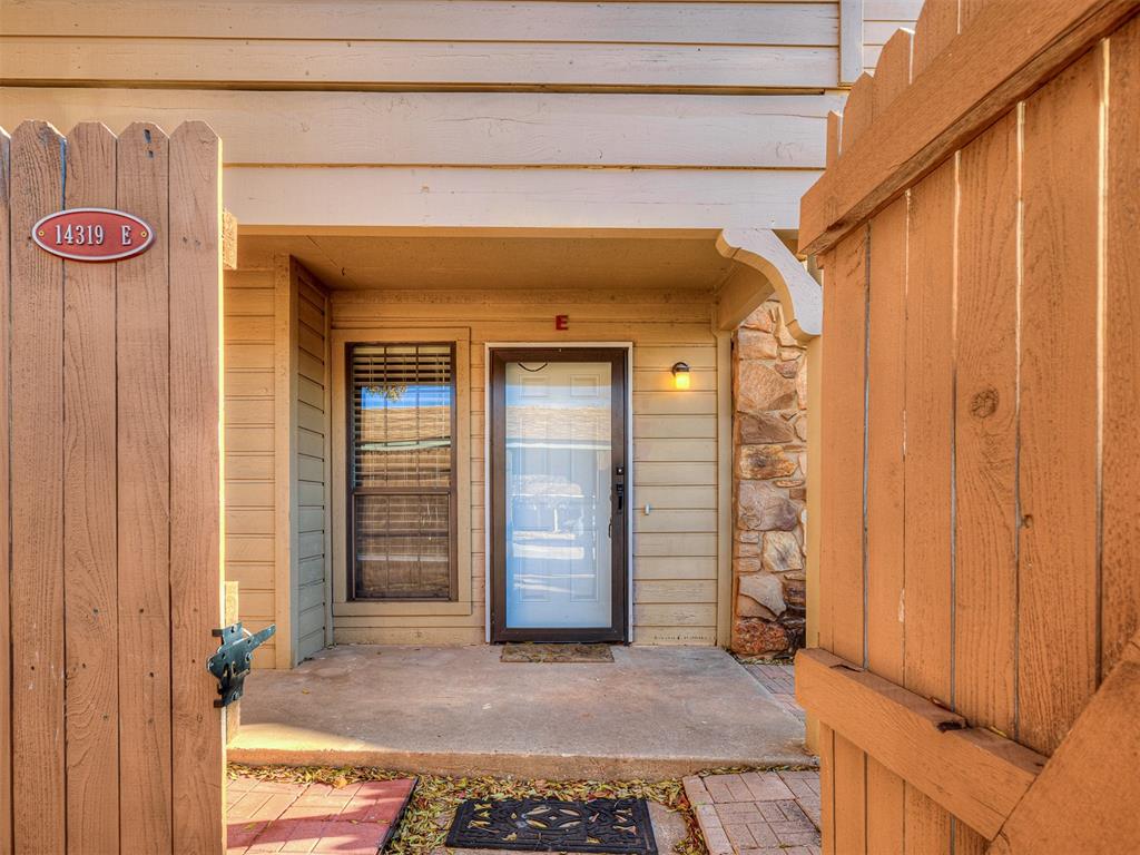 14319 N Pennsylvania Avenue Unit: 15E
