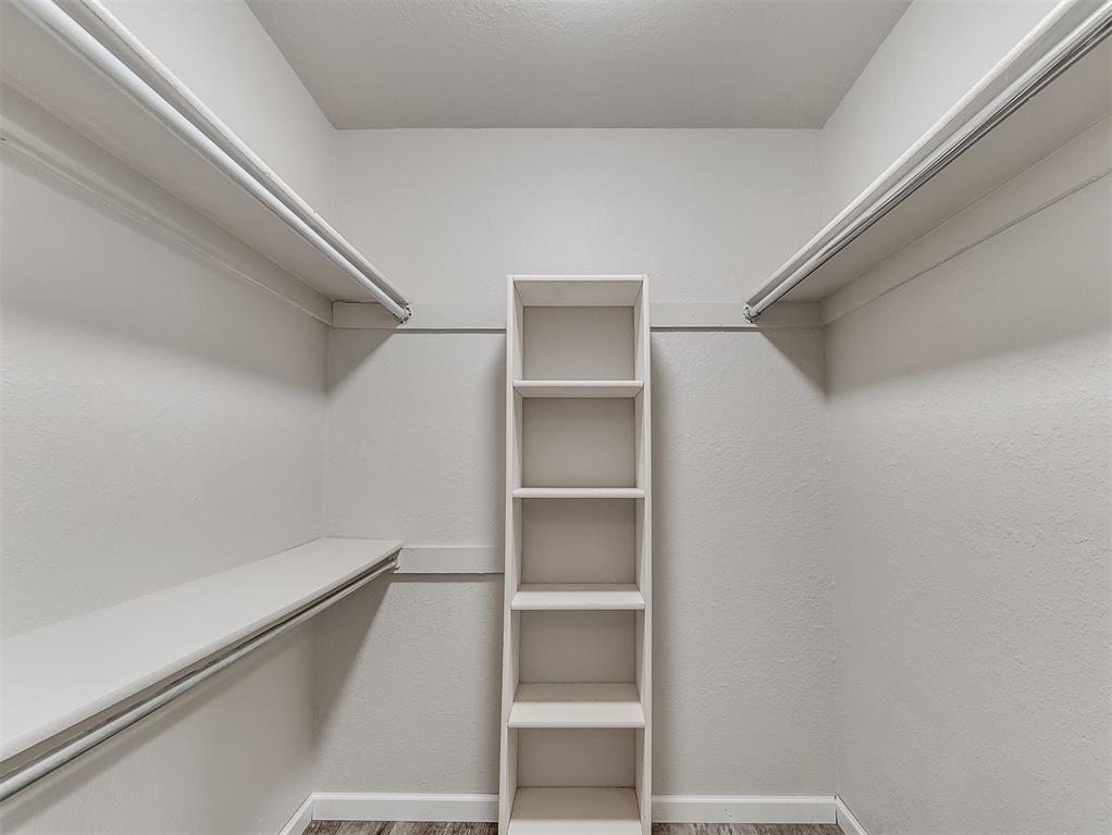 14319 N Pennsylvania Avenue Unit: 15E