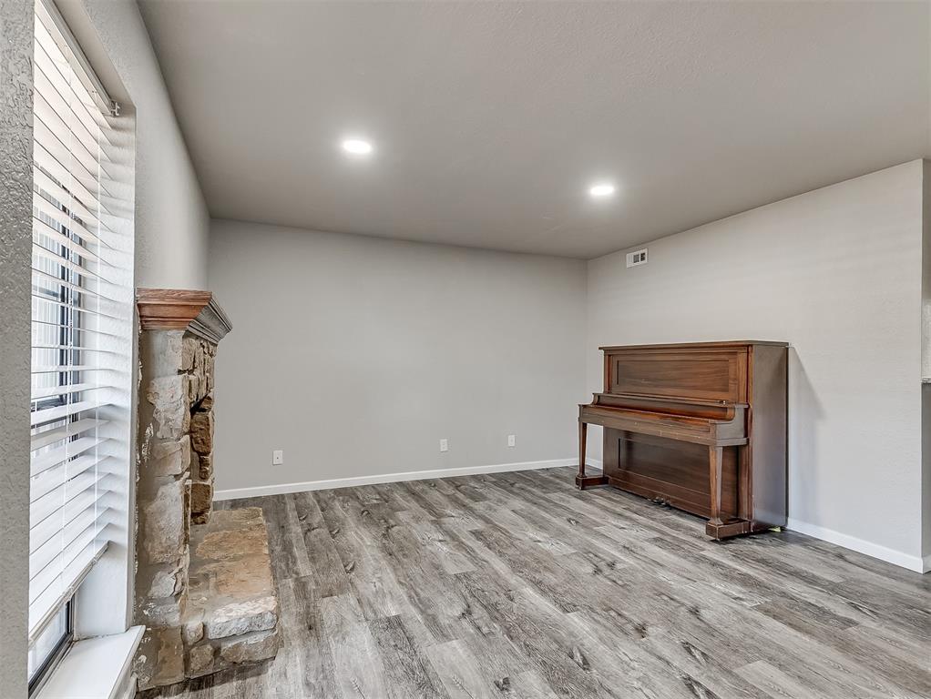 14319 N Pennsylvania Avenue Unit: 15E