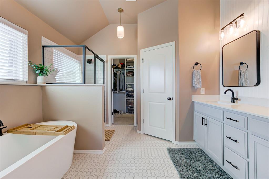 3413 Owl Creek Drive