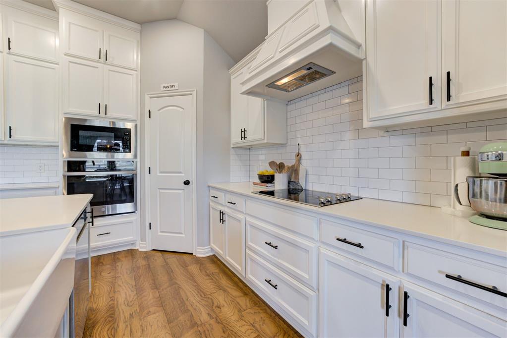 3413 Owl Creek Drive