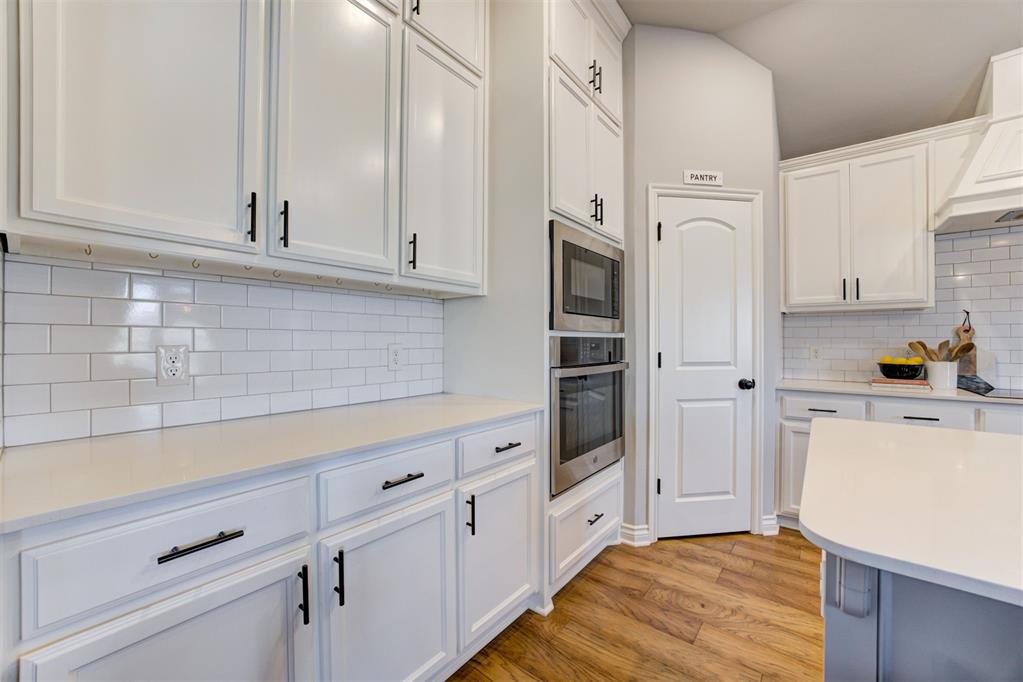 3413 Owl Creek Drive