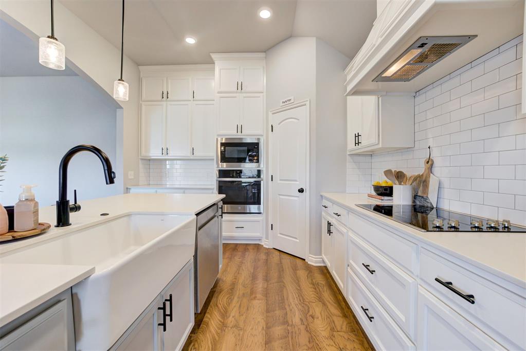 3413 Owl Creek Drive