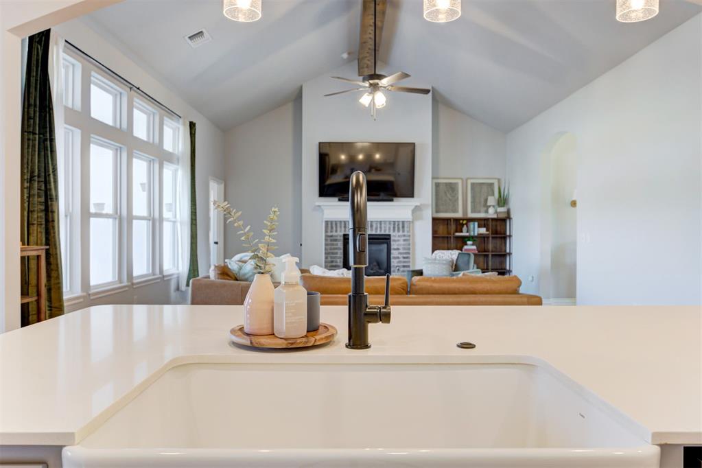 3413 Owl Creek Drive