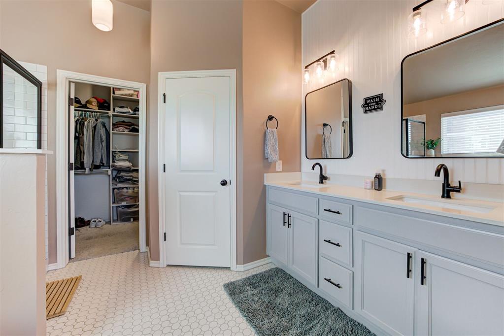 3413 Owl Creek Drive