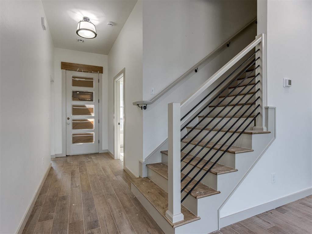 2141 Josslyn Place