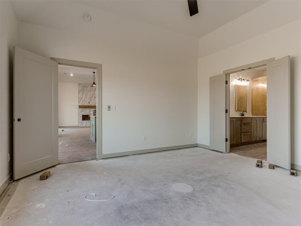 2141 Josslyn Place