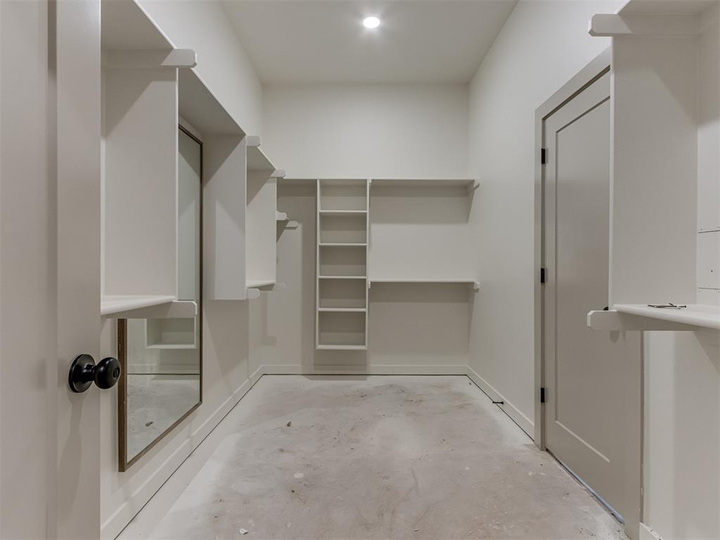2141 Josslyn Place