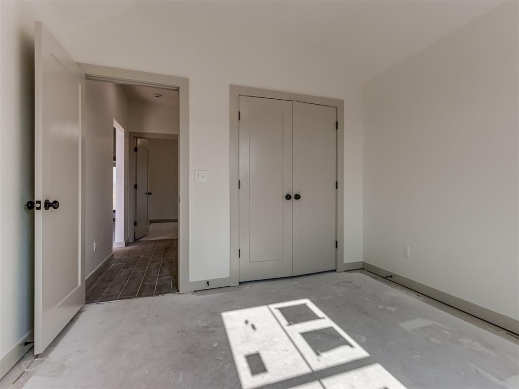 2141 Josslyn Place