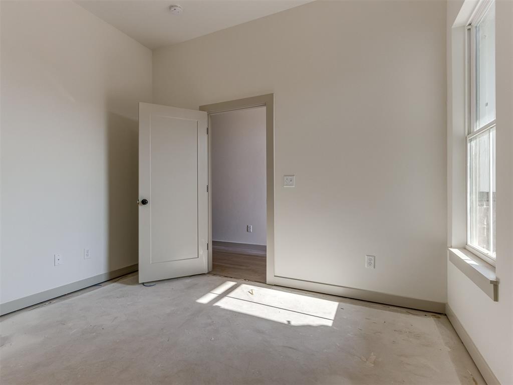 2141 Josslyn Place