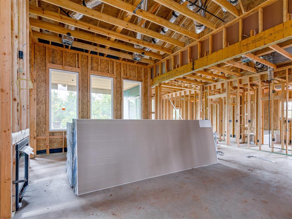 5708 NW 154th Terrace