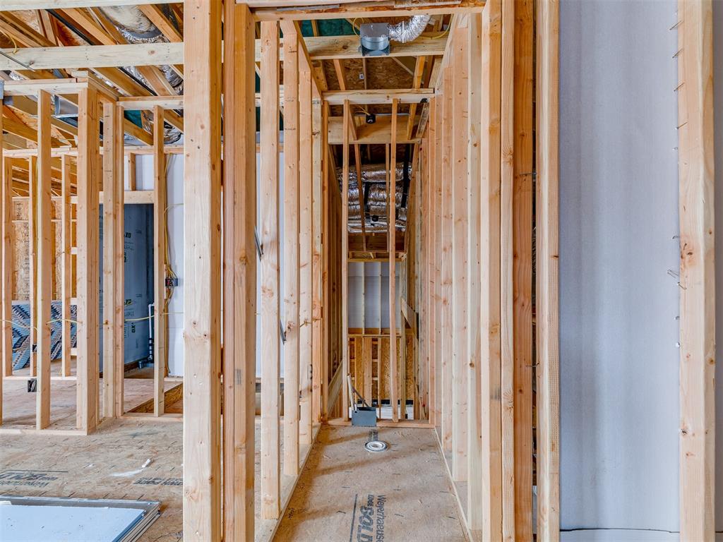 5708 NW 154th Terrace